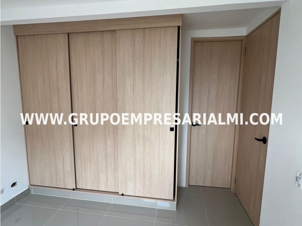 MARAVILLOSO APARTAMENTO EN ARRIENDO - SECTOR PRIMAVERA COD: 31974 — foto 4