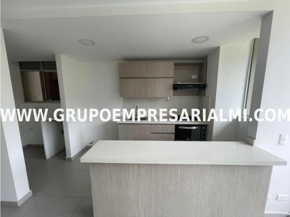 MARAVILLOSO APARTAMENTO EN ARRIENDO - SECTOR CAÑAVERALEJO COD: 32109 — foto 2