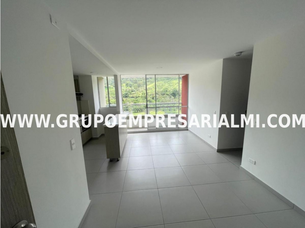 MARAVILLOSO APARTAMENTO EN ARRIENDO - SECTOR CAÑAVERALEJO COD: 32109 — foto 3