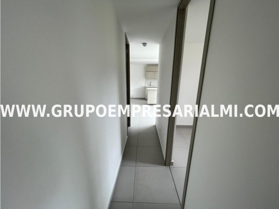 MARAVILLOSO APARTAMENTO EN ARRIENDO - SECTOR CAÑAVERALEJO COD: 32109 — foto 4
