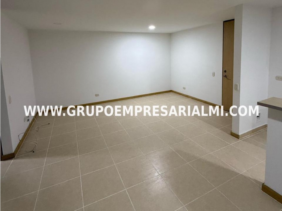 MARAVILLOSO APARTAMENTO EN ARRIENDO - SECTOR SAN JOSE COD: 32172 — foto 6
