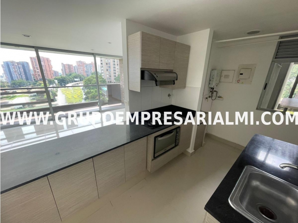 MARAVILLOSO APARTAMENTO EN ARRIENDO - SECTOR EL CASTILLO COD: 32199 — foto 2