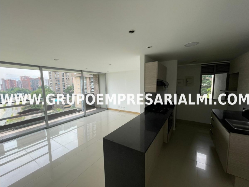 MARAVILLOSO APARTAMENTO EN ARRIENDO - SECTOR EL CASTILLO COD: 32199 — foto 4