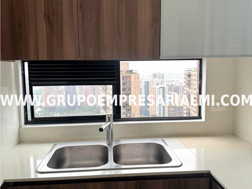 MARAVILLOSO APARTAMENTO EN ARRIENDO - SECTOR CASTROPOL COD: 32341 — foto 4