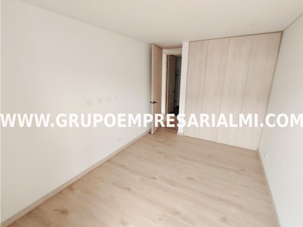 MARAVILLOSO APARTAMENTO EN ARRIENDO - SECTOR LAS PALMAS COD: 32615 — foto 5