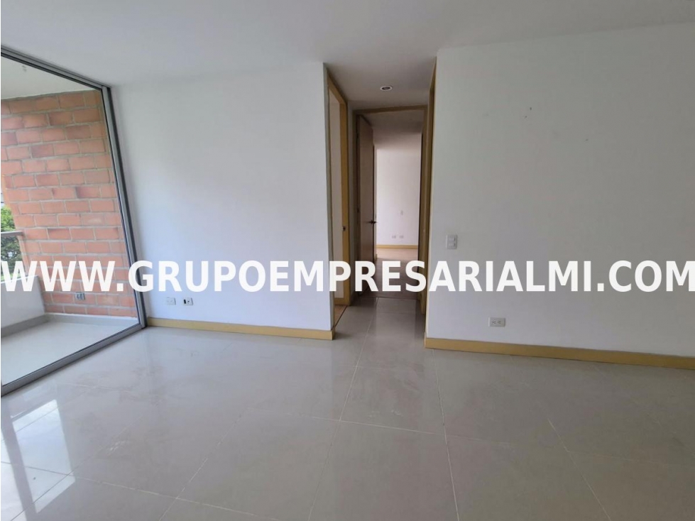 MARAVILLOSO APARTAMENTO EN ARRIENDO - SECTOR EL ESMERALDAL COD: 32733