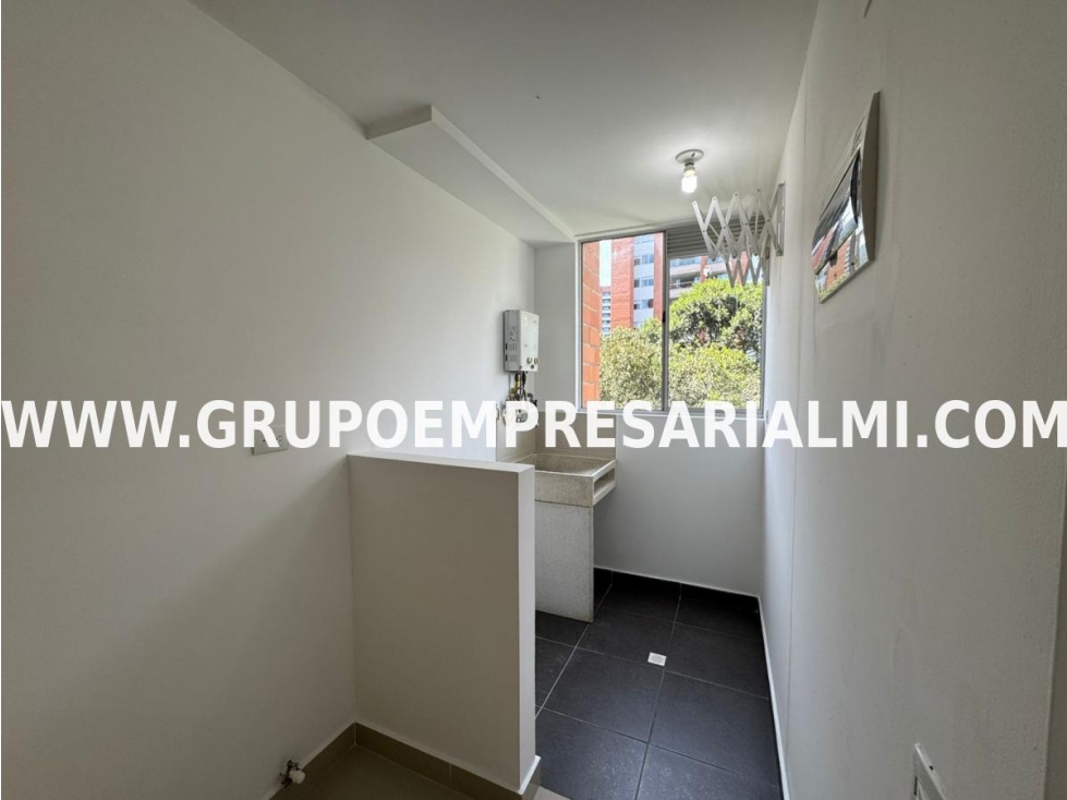 MARAVILLOSO APARTAMENTO EN ARRIENDO - SECTOR EL ESMERALDAL COD: 32733 — foto 6