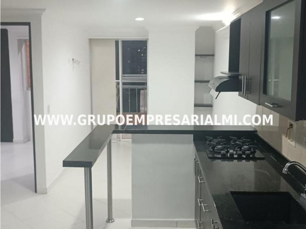 MARAVILLOSO APARTAMENTO EN ARRIENDO - SECTOR CALASANZ COD: 32754 — foto 2