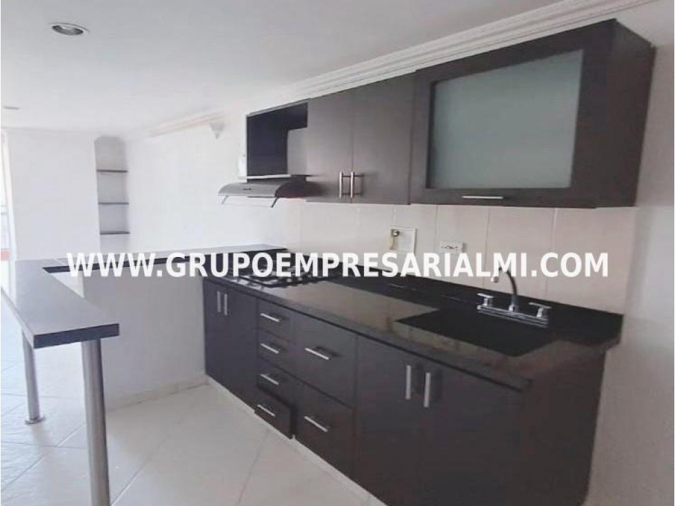 MARAVILLOSO APARTAMENTO EN ARRIENDO - SECTOR CALASANZ COD: 32754 — foto 5