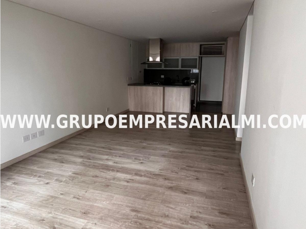 MARAVILLOSO APARTAMENTO EN ARRIENDO - SECTOR LAS PALMAS COD: 32884