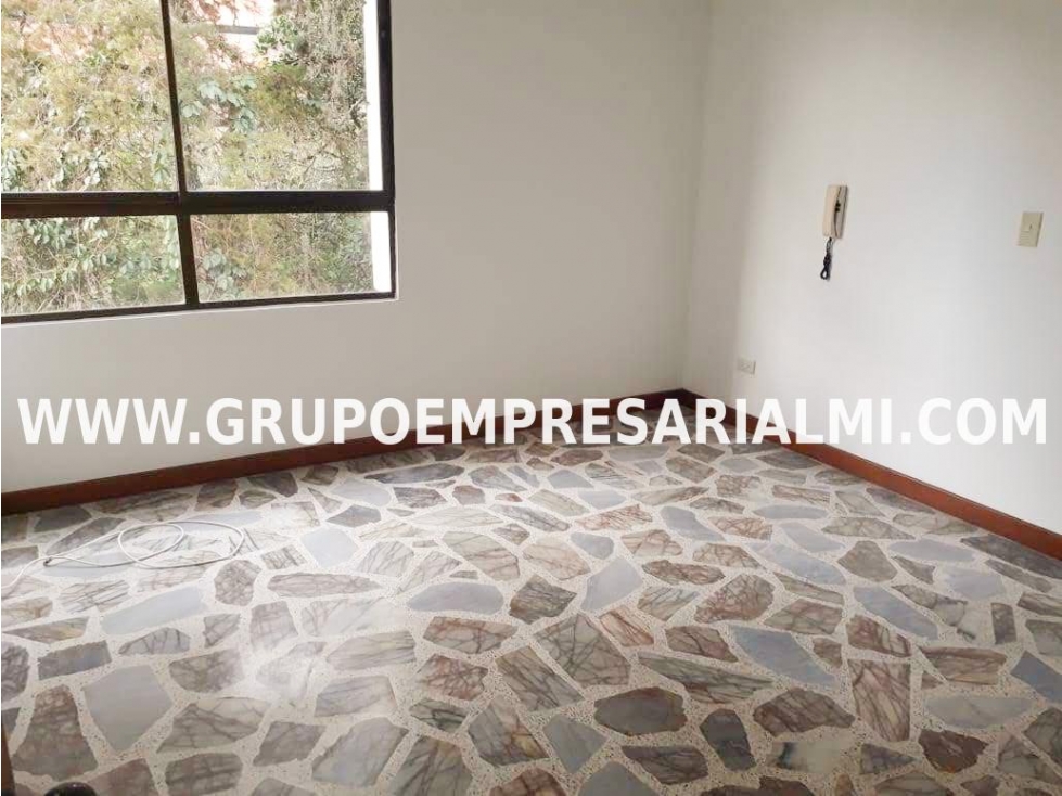 MARAVILLOSO APARTAMENTO EN ARRIENDO - SECTOR SAN LUCAS COD: 33126 — foto 6