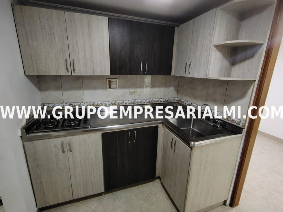 MARAVILLOSO APARTAMENTO EN ARRIENDO - SECTOR LOMA DEL INDIO COD: 33368 — foto 3