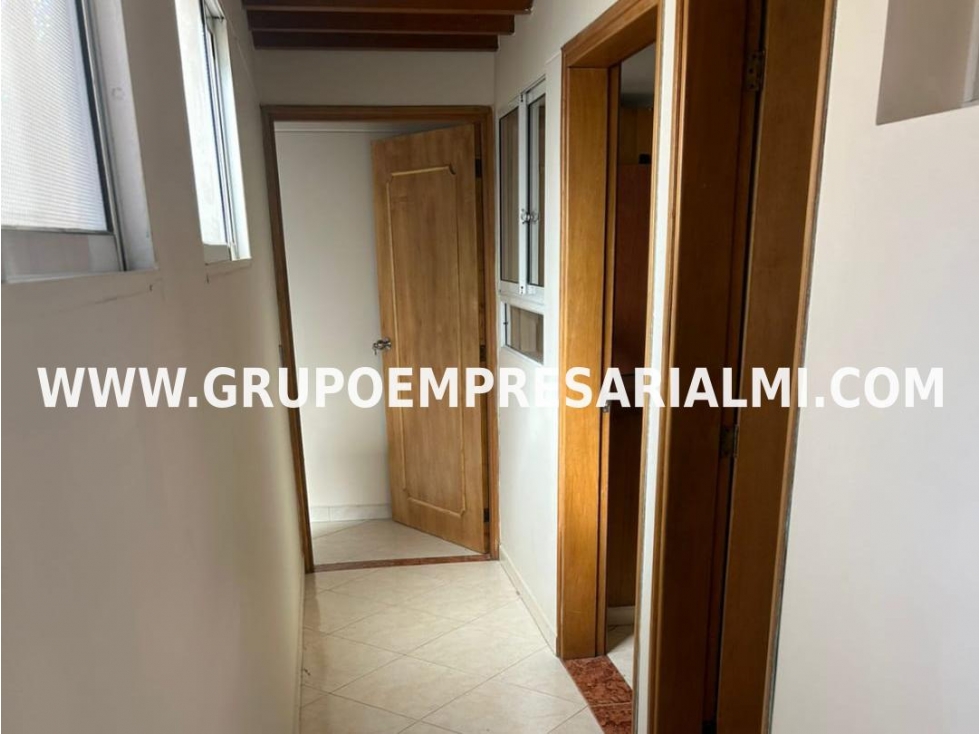 MARAVILLOSO APARTAMENTO EN ARRIENDO - SECTOR SANTA LUCIA COD: 33423 — foto 5