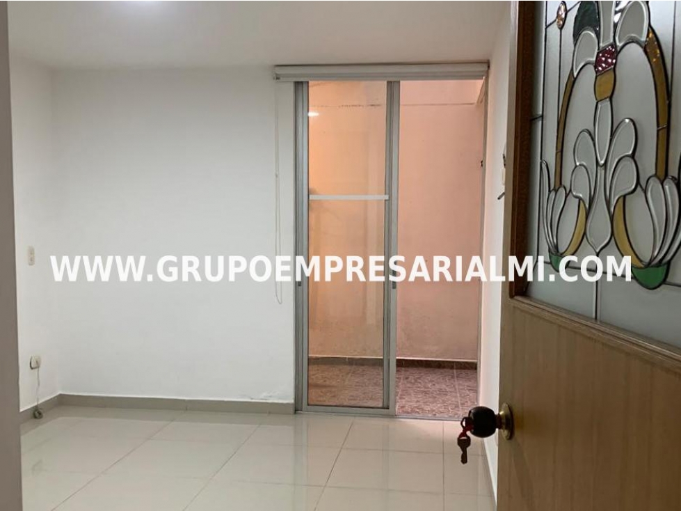 MARAVILLOSO APARTAMENTO EN ARRIENDO - SECTOR EL PORTAL COD: 33539 — foto 4