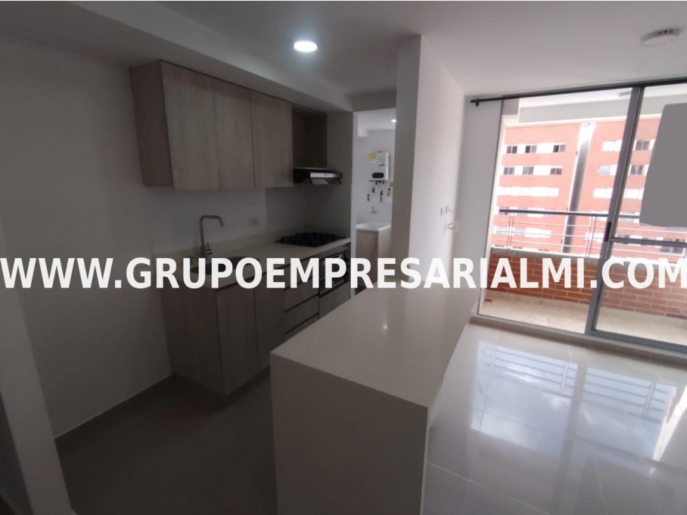 MARAVILLOSO APARTAMENTO EN ARRIENDO - SECTOR FABRICATO COD: 33772 — foto 3