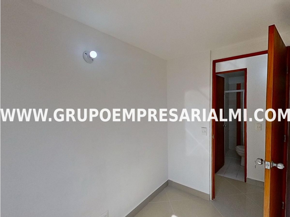 MARAVILLOSO APARTAMENTO EN VENTA - SECTOR SAN ANTONIO COD: 30328 — foto 5