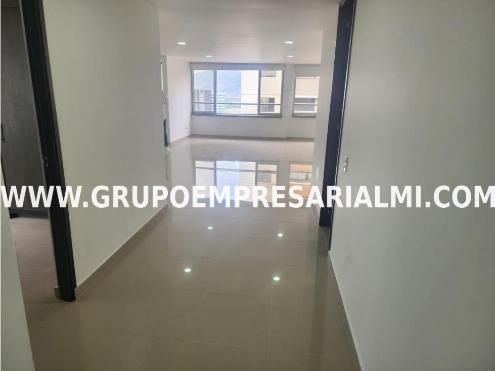 MARAVILLOSO APARTAMENTO EN VENTA - SECTOR LOS ALCÁZARES COD: 27895 — foto 2