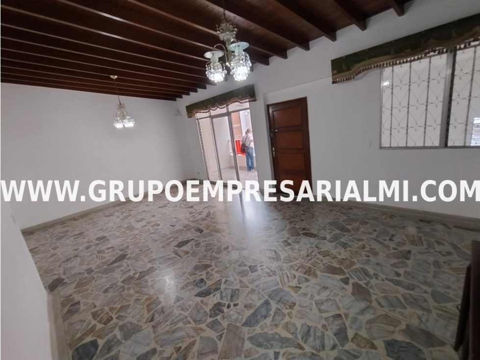 MARAVILLOSO APARTAMENTO EN VENTA - SECTOR SANTA TERESITA COD: 31728 — foto 2