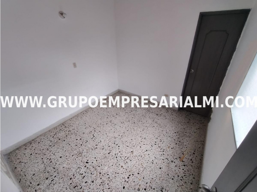 MARAVILLOSO APARTAMENTO EN VENTA - SECTOR SANTA TERESITA COD: 31728 — foto 5
