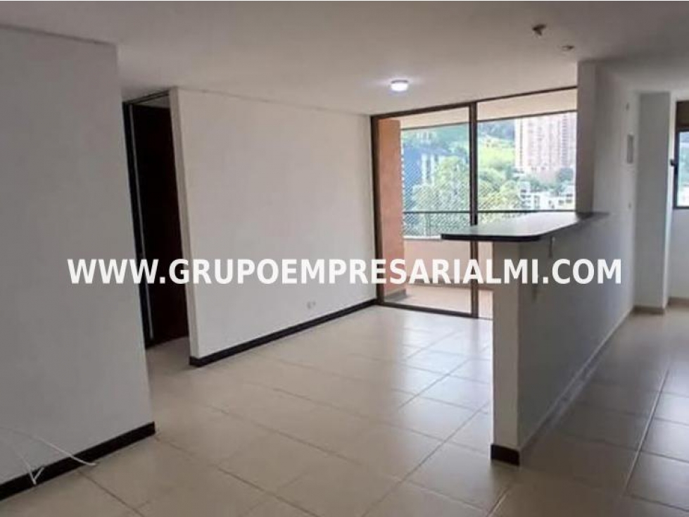 MARAVILLOSO APARTAMENTO EN VENTA - SECTOR LOMA DEL INDIO COD: 32406 — foto 3
