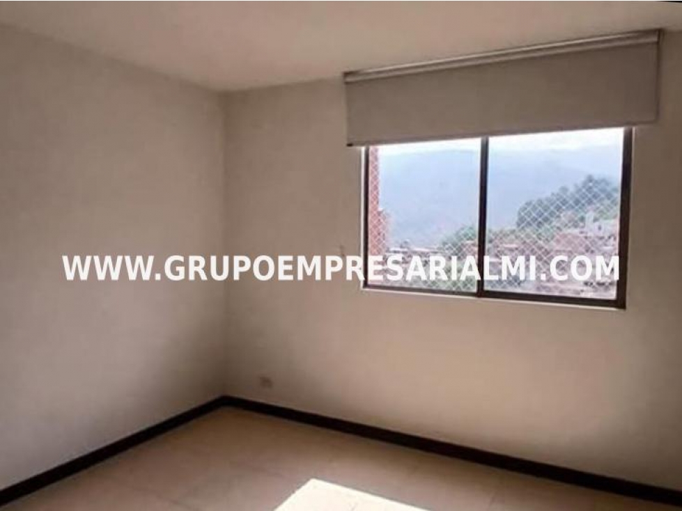MARAVILLOSO APARTAMENTO EN VENTA - SECTOR LOMA DEL INDIO COD: 32406 — foto 4