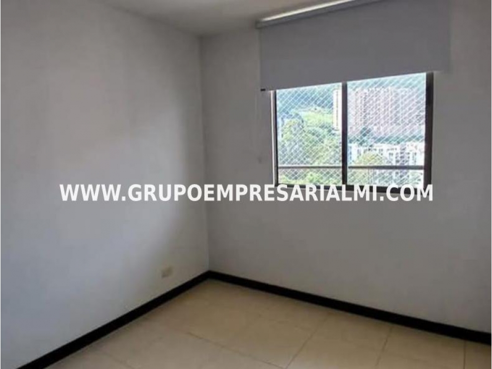 MARAVILLOSO APARTAMENTO EN VENTA - SECTOR LOMA DEL INDIO COD: 32406 — foto 6