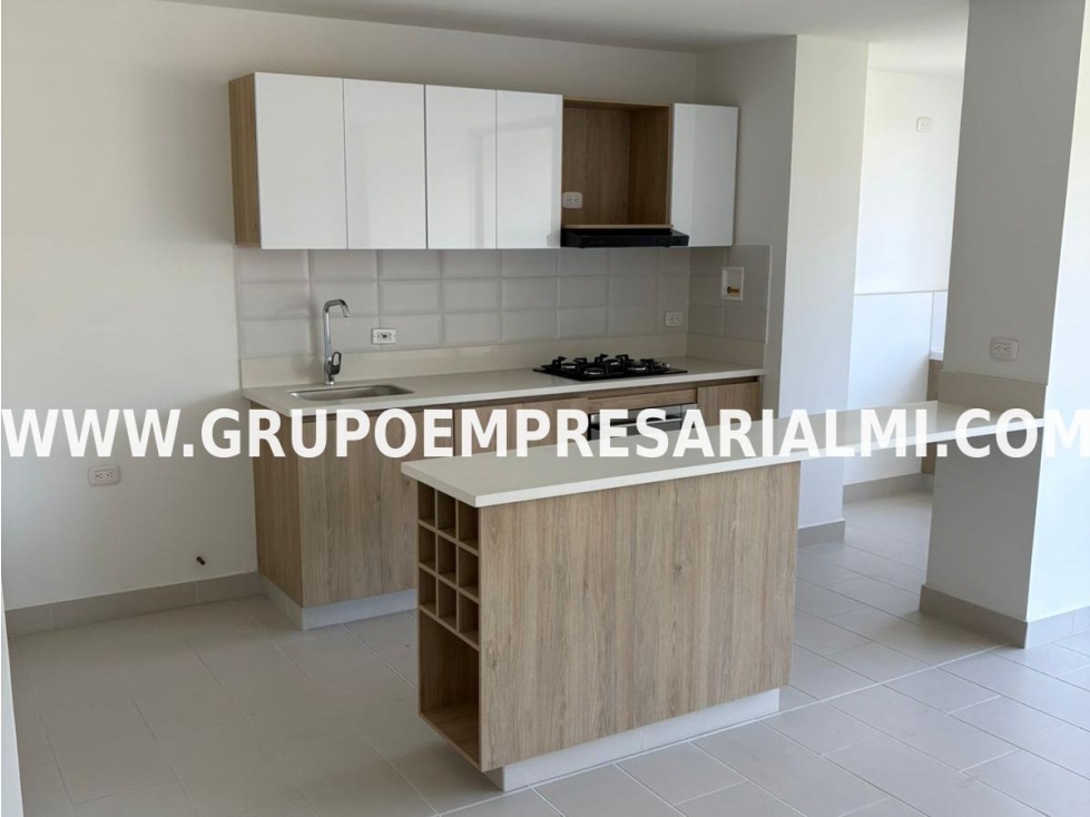 MARAVILLOSO APARTAMENTO EN VENTA - SECTOR LOS COLORES COD: 32605 — foto 3