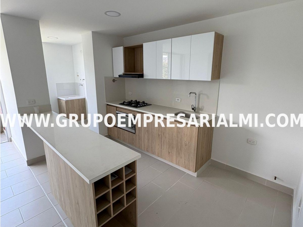 MARAVILLOSO APARTAMENTO EN VENTA - SECTOR LOS COLORES COD: 32605 — foto 4