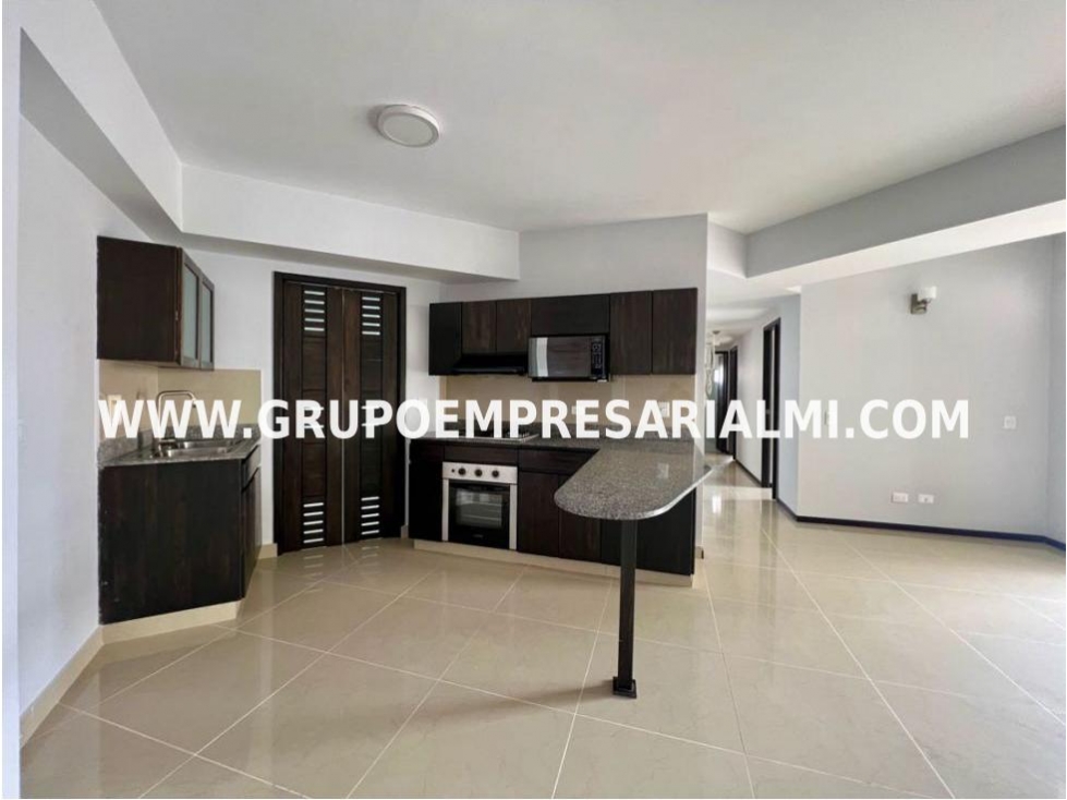 MARAVILLOSO APARTAMENTO EN VENTA - SECTOR LAS LOMITAS COD: 32801 — foto 2