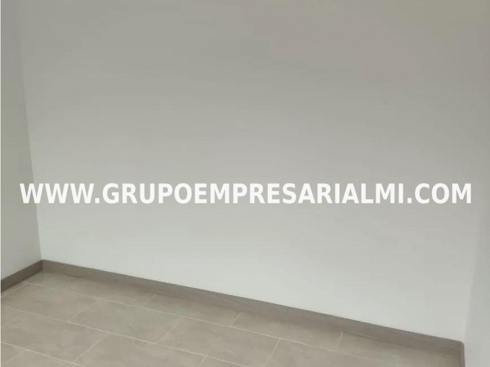 MARAVILLOSO APARTAMENTO EN VENTA - SECTOR CALASANZ COD: 33043 — foto 3