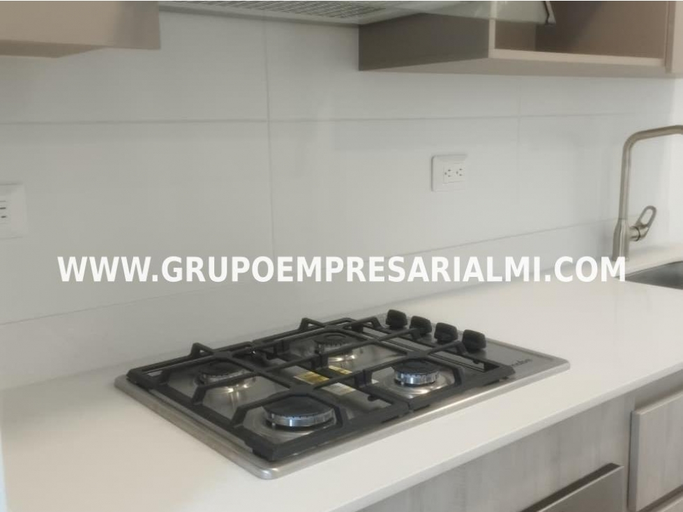 MARAVILLOSO APARTAMENTO EN VENTA - SECTOR CIUDAD DEL RÍO COD: 33242 — foto 4