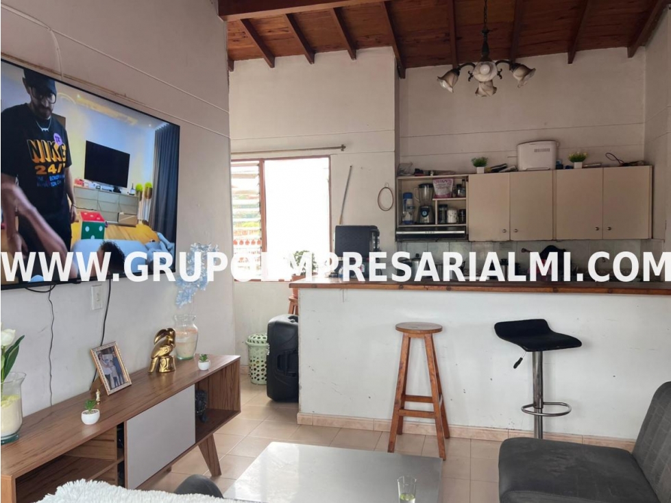 MARAVILLOSO APARTAMENTO EN VENTA - SECTOR CRISTO REY COD: 33276