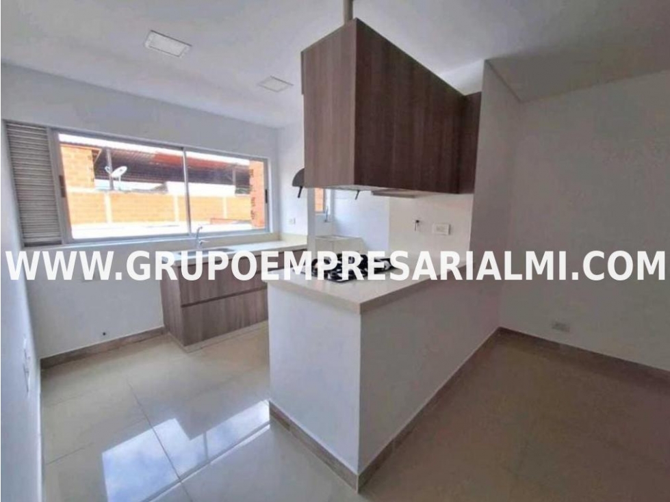 MARAVILLOSO APARTAMENTO EN VENTA - SECTOR LAURELES COD: 33606 — foto 2