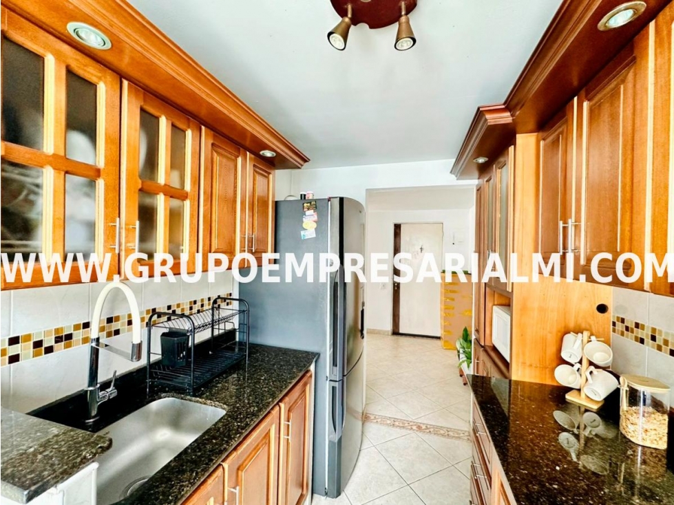 MARAVILLOSO APARTAMENTO EN VENTA - SECTOR ALTAMIRA COD: 33608 — foto 3