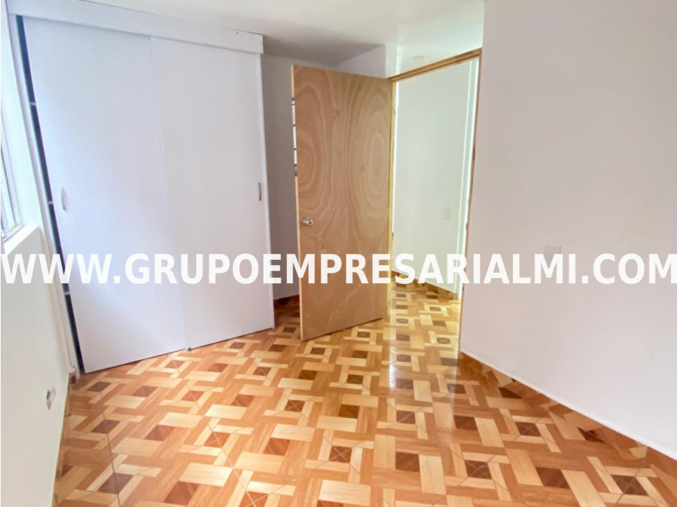 MARAVILLOSO APARTAMENTO EN VENTA - SECTOR LA AURORA COD: 33660 — foto 5