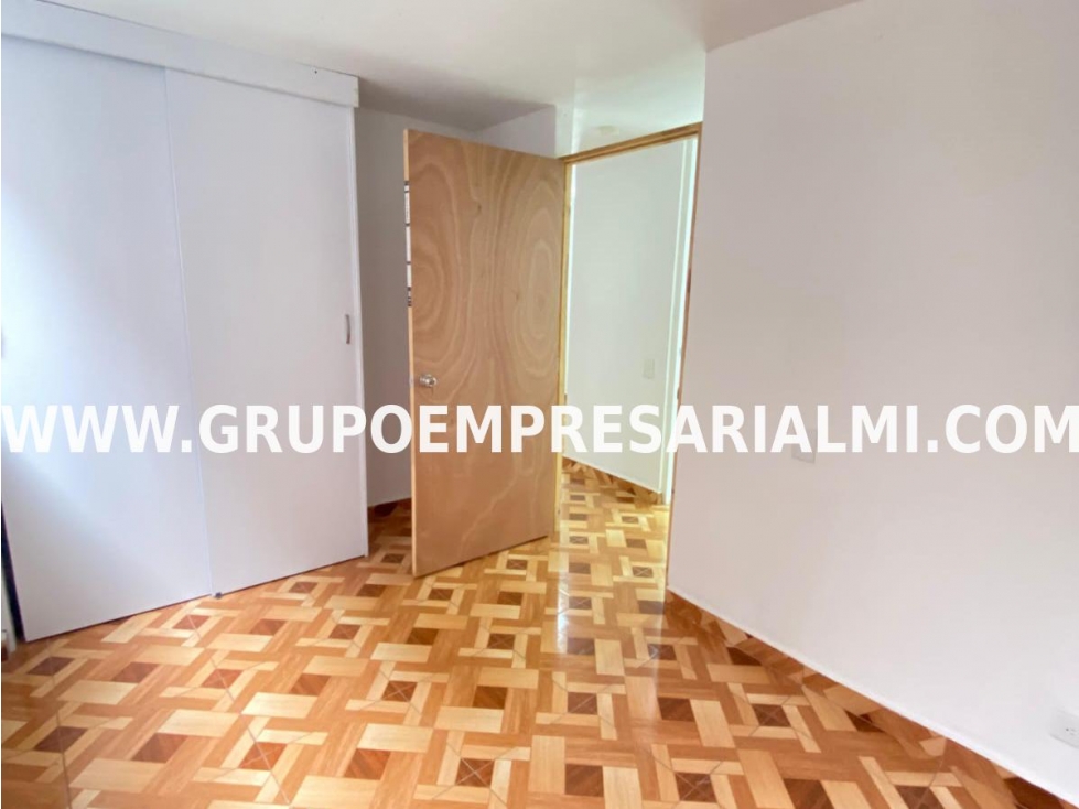 MARAVILLOSO APARTAMENTO EN VENTA - SECTOR LA AURORA COD: 33660 — foto 6