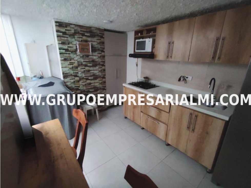 AMPLIA CASA EN VENTA - SECTOR BUENOS AIRES / MEDELLIN COD: 33695 — foto 3