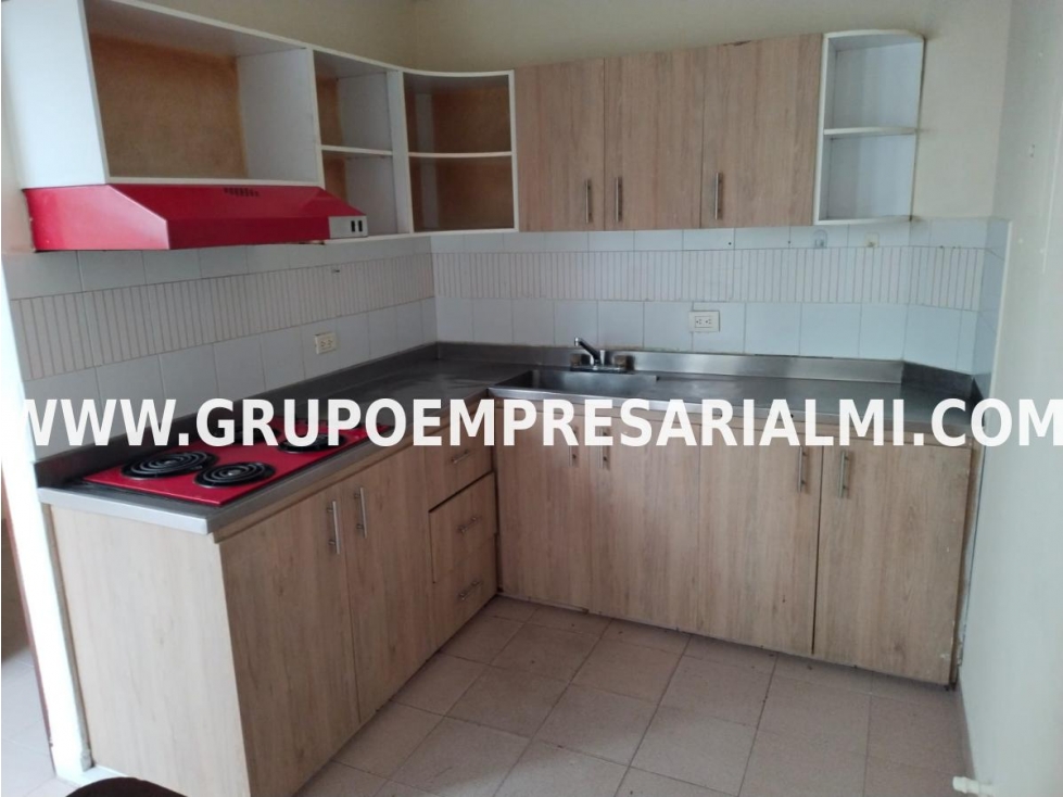 MARAVILLOSO CASA EN ARRIENDO - SECTOR VELODROMO COD: 29535 - 1