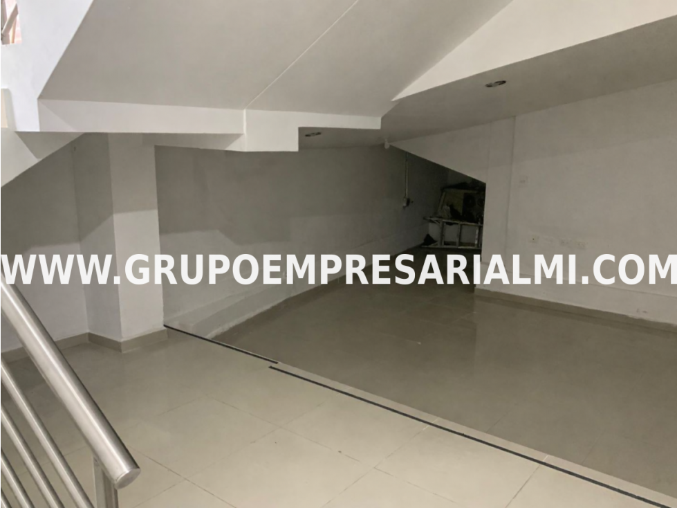 MARAVILLOSO LOCAL EN ARRIENDO - SECTOR LAURELES COD: 31437