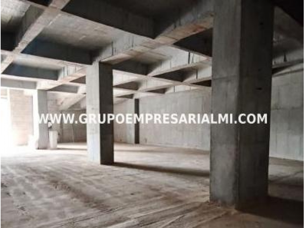 MARAVILLOSO LOCAL EN VENTA - SECTOR MAYORCA COD: 33571 - 4