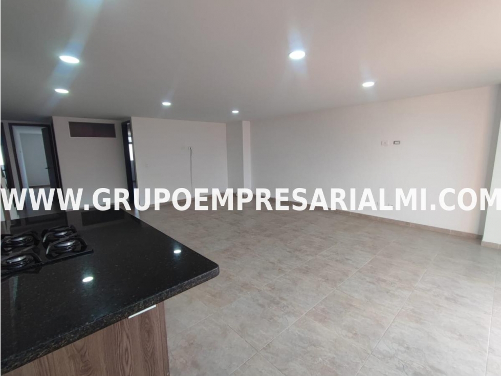 MARAVILLOSO PENTHOUSE EN VENTA - SECTOR SIMÓN BOLÍVAR COD: 32243