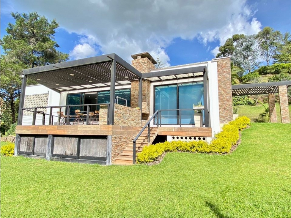 Casa en Arriendo Amoblado en Llanogrande