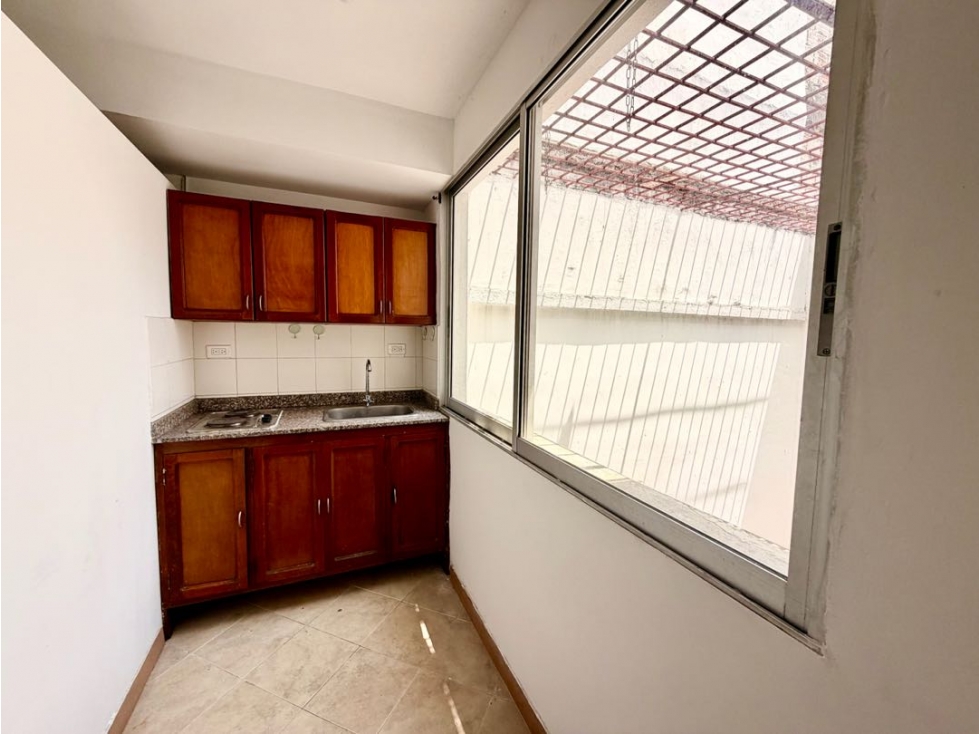 (MC) Apartamento en Alquiler por Imbanaco Cali — foto 2