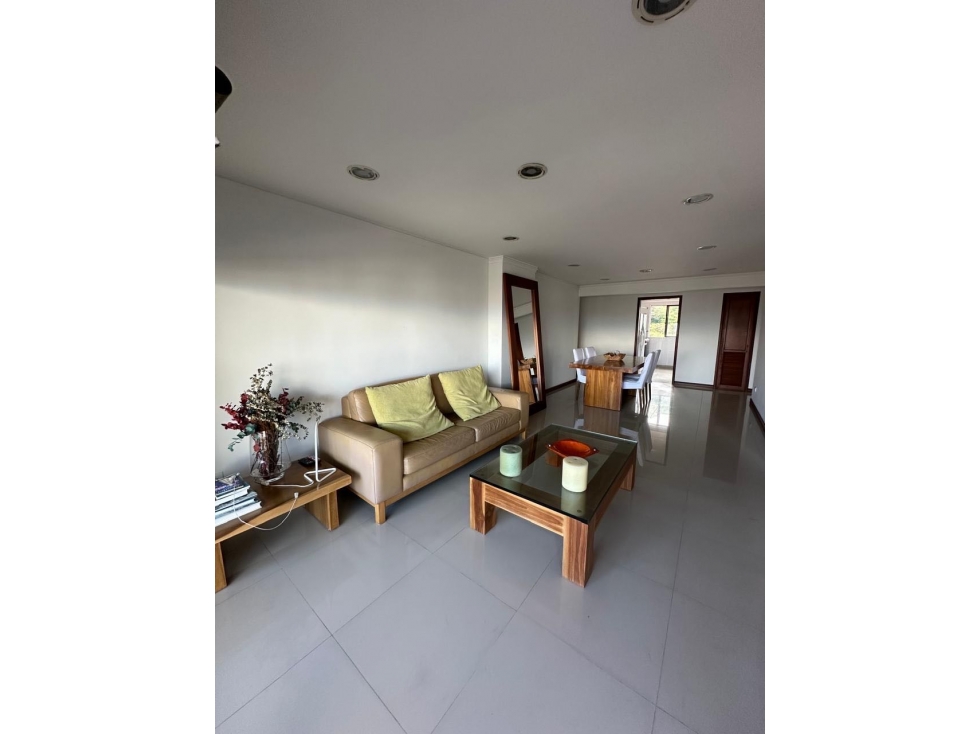 (MC-C) Apartamento en Venta Granada Cali — foto 4