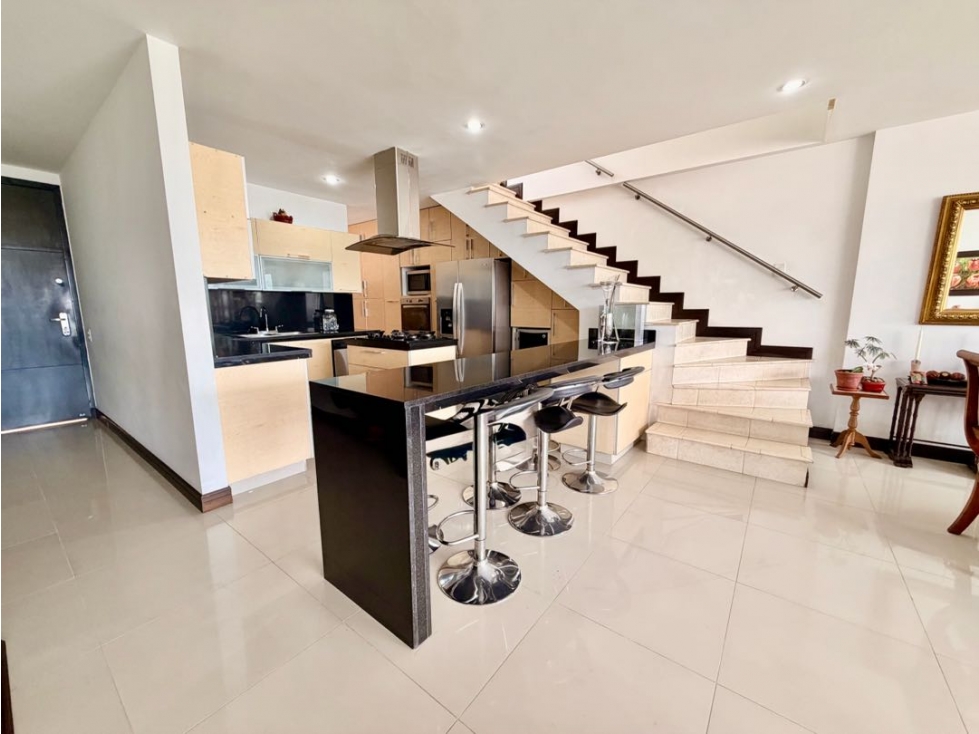 (MC-C) Apartamento PH Duplex en Venta Santa Teresita Oeste Cali