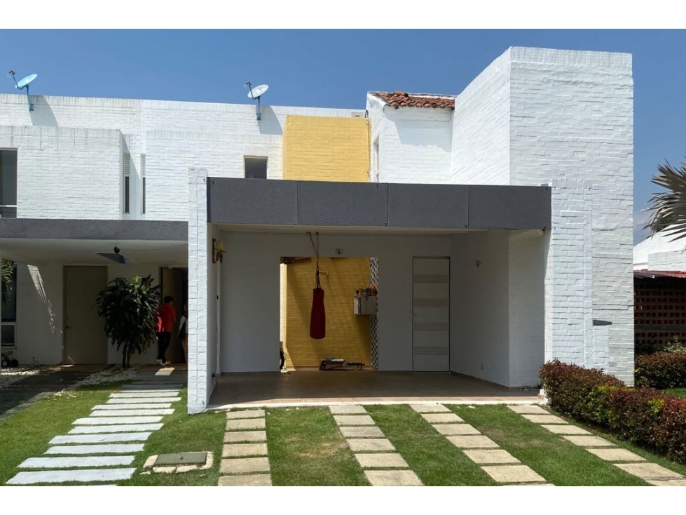 (MC-C) Casa en Condominio en Venta El Castillo Jamundi