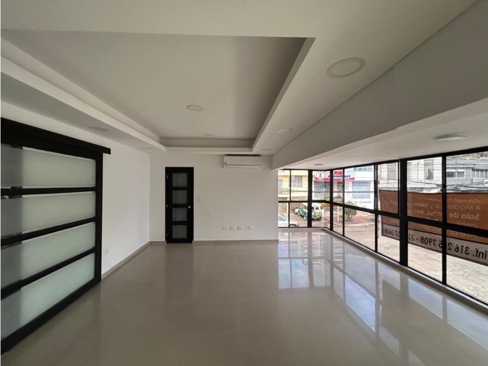 (MC-C) Oficina en 2do Piso Alquiler en Santa Mónica Cali - 5