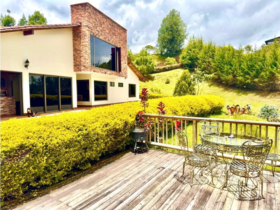 Mejor casa en el Retiro Antioquia. Solo a 30 minutos de Medellín.