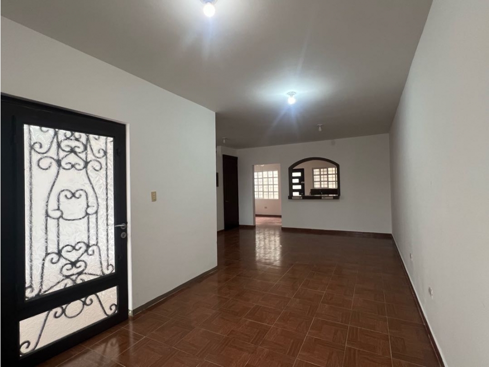 MMC CASA EN RENTA EN RECIDENCIAL ZIRANDARO EN JUAREZ EN NUEVO LEON — foto 5