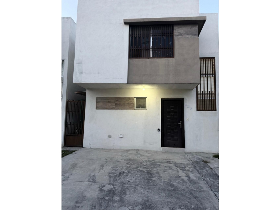 MMC CASA EN RENTA EN VALLE AZUL EN APODACA EN NUEVO LEON — foto 2